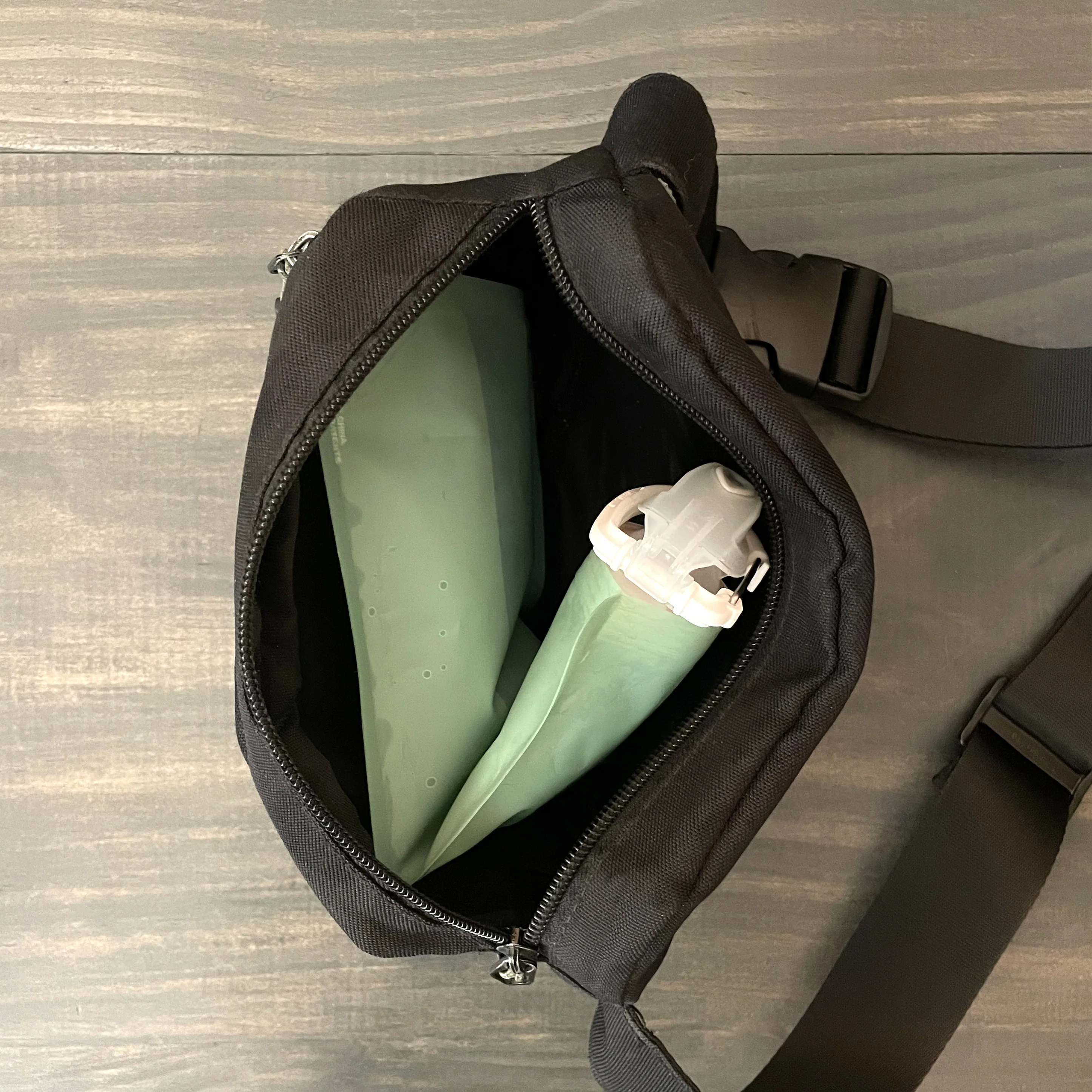 0.7L Collapsible Water Bottle - Image 4
